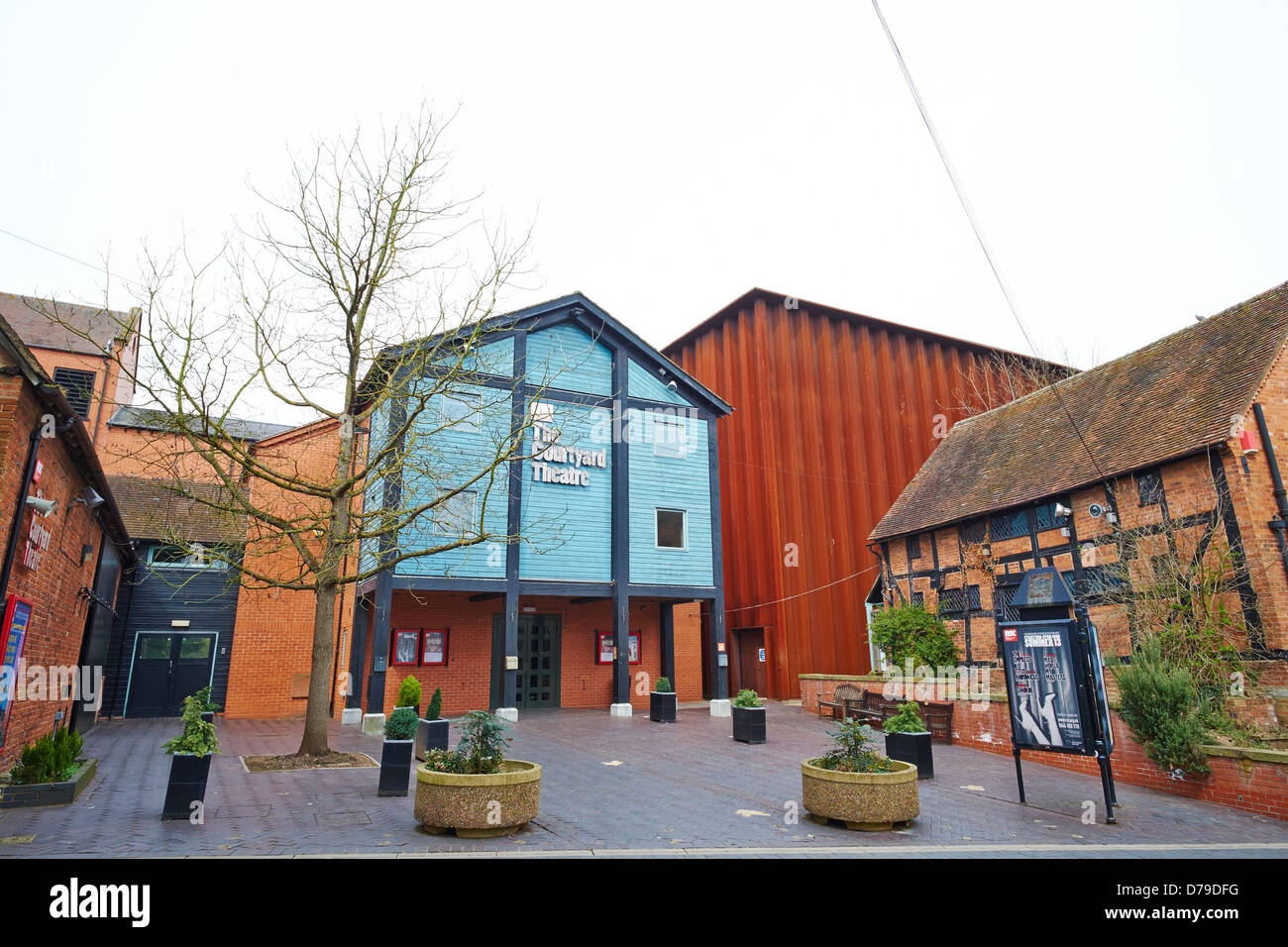 Il Courtyard Theatre Southern Lane Stratford Upon Avon Warwickshire, Regno Unito Foto Stock