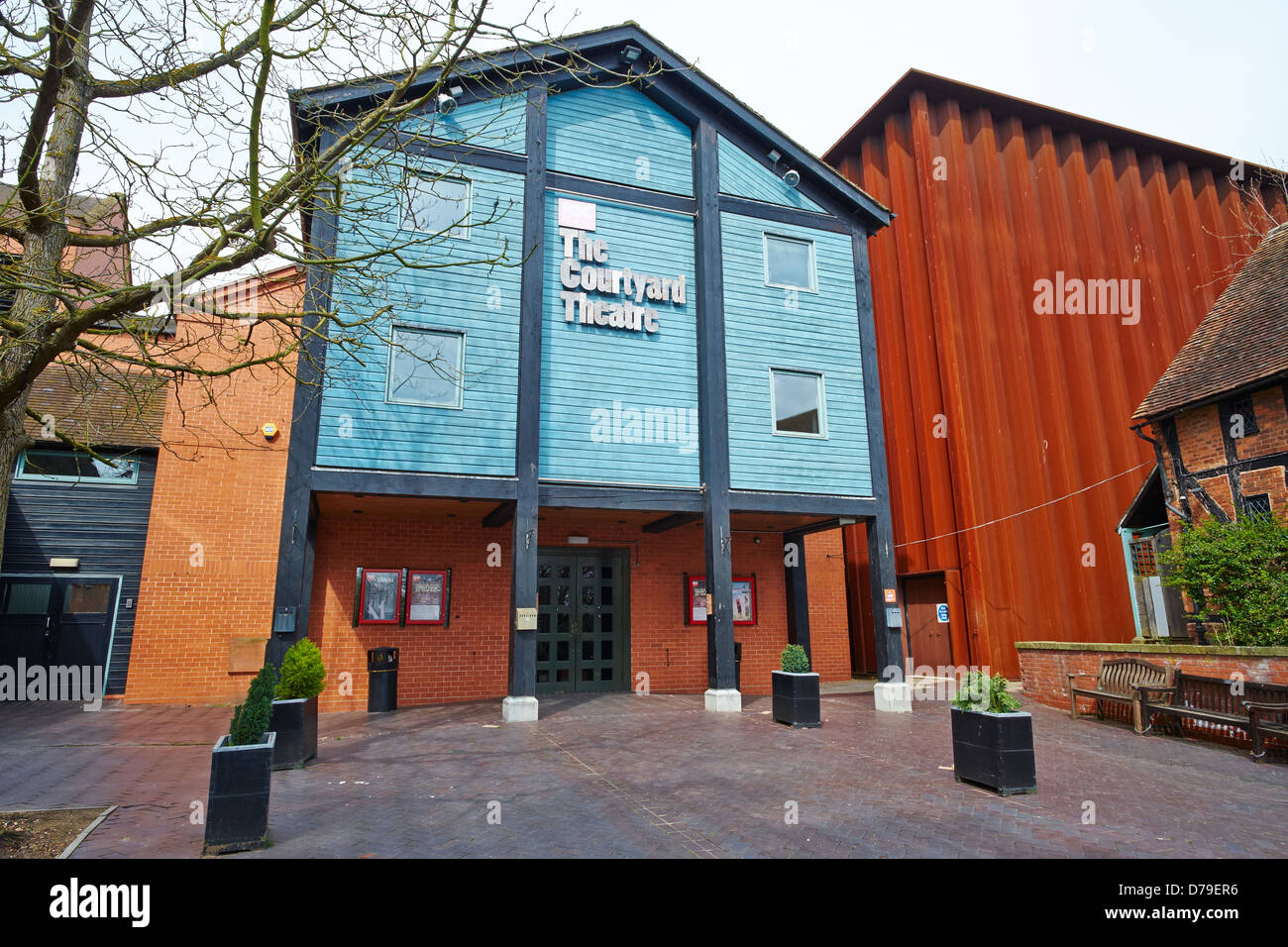 Il Courtyard Theatre Southern Lane Stratford Upon Avon Warwickshire, Regno Unito Foto Stock