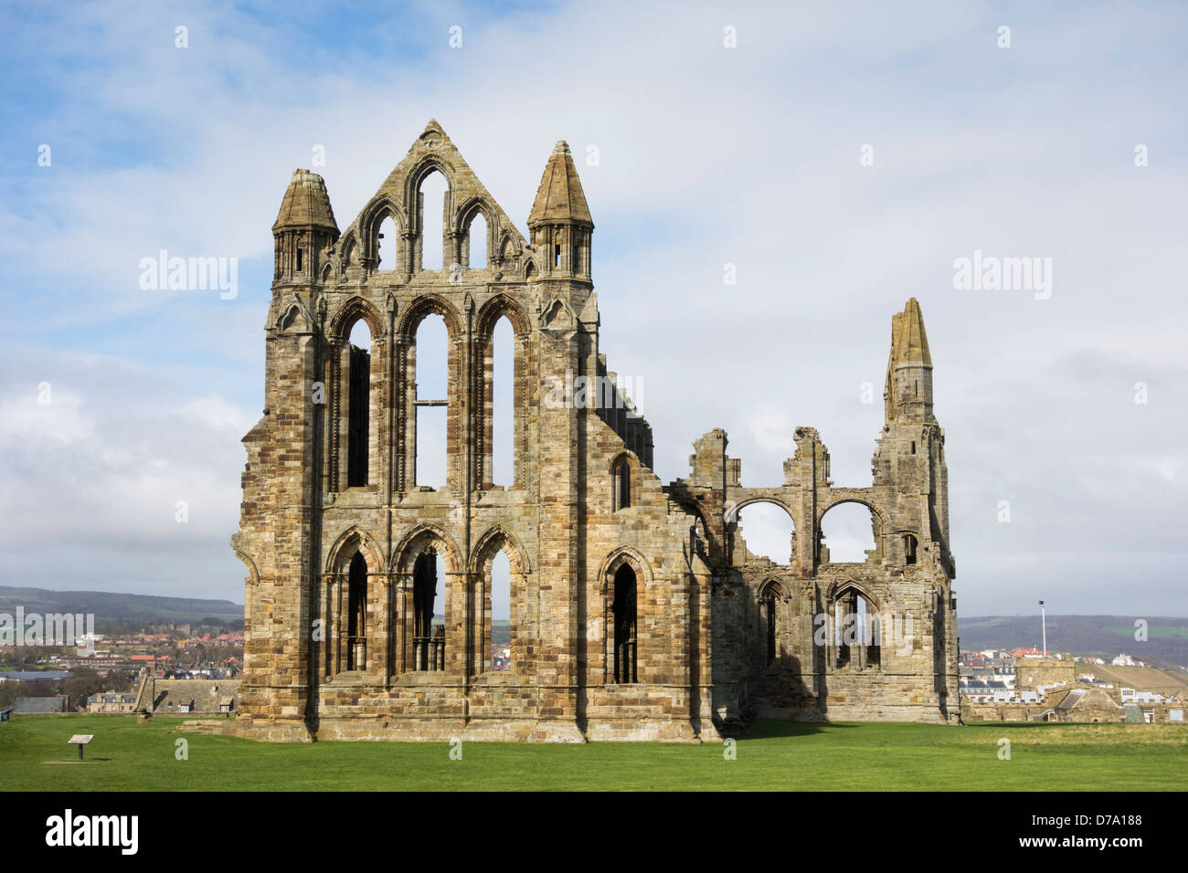 Whitby Abbey, Whitby, North Yorkshire, Inghilterra, Regno Unito Foto Stock