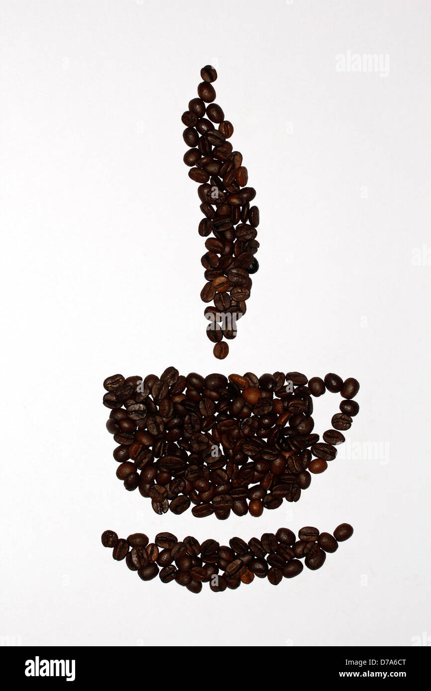 Tazza di caffè fatto di chicchi di caffè. Foto Stock