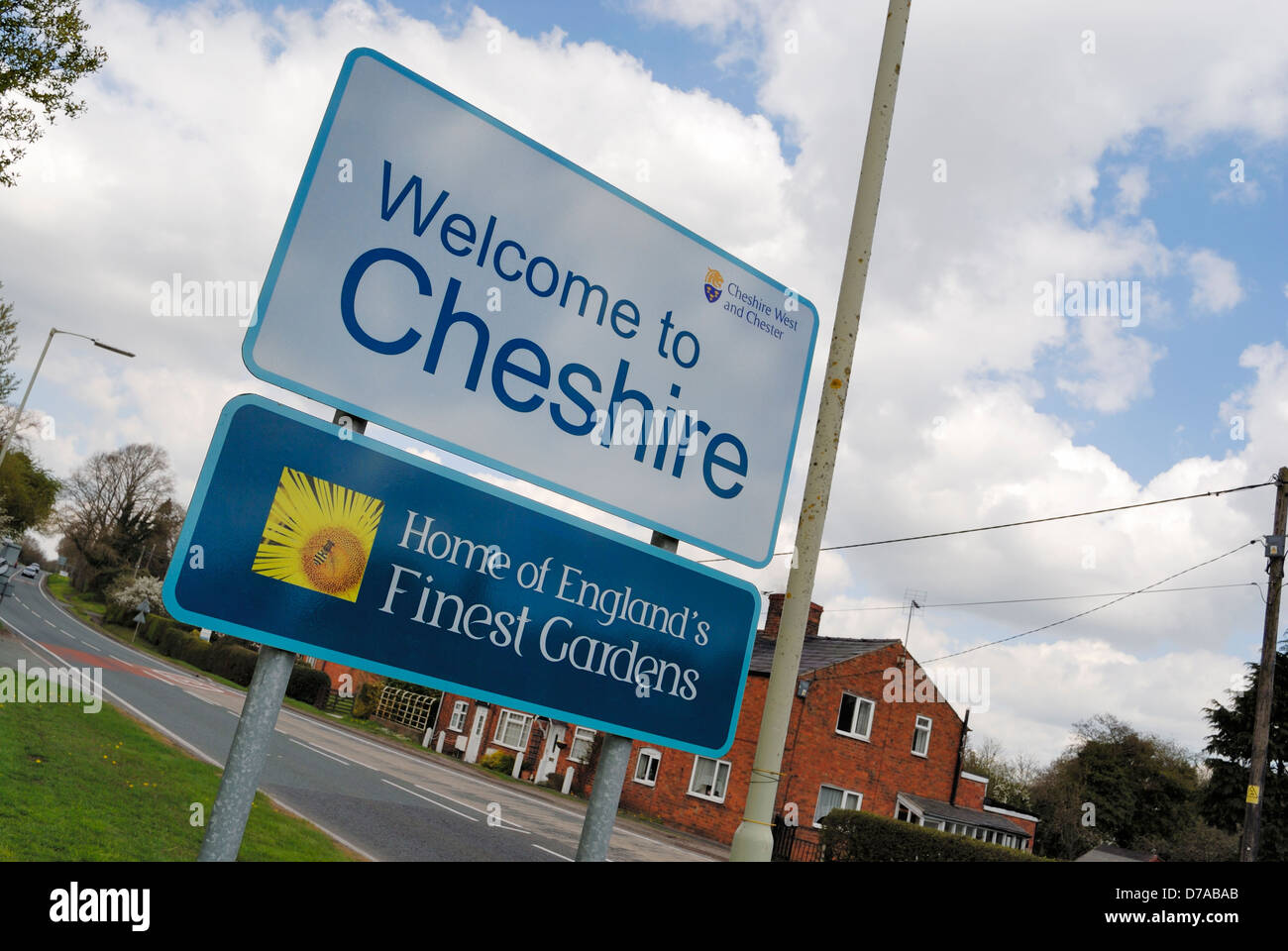 Benvenuto a Cheshire segno il Cheshire / Shropshire confine. Foto Stock