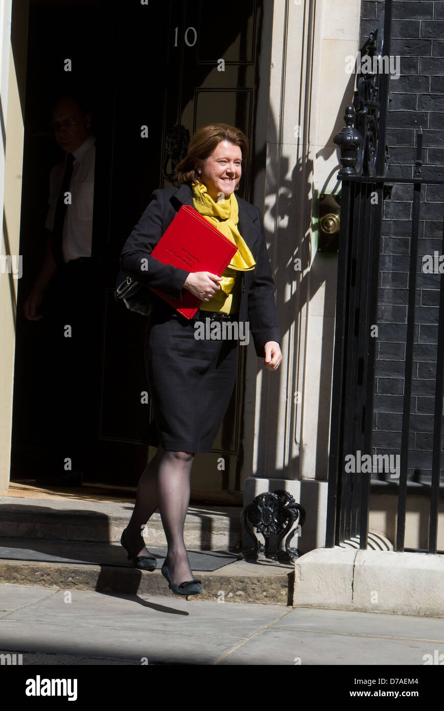 Maria Miller,cultura segretario,lascia la riunione del gabinetto,Downing Street,Londra Foto Stock