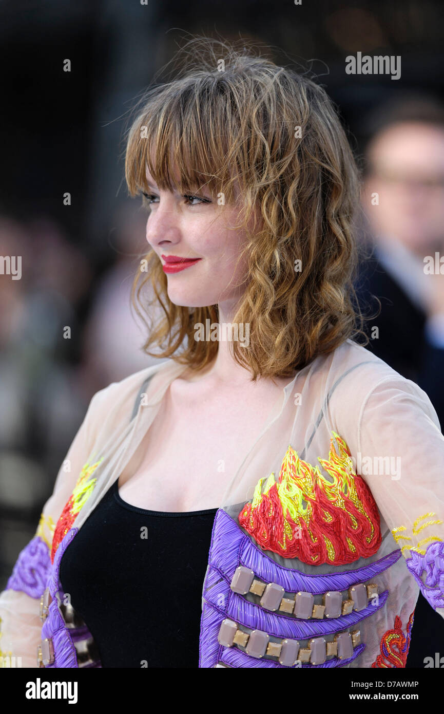 Dakota Blue Richards assiste la International Premiere di Star Trek nelle tenebre il 02/05/2013 all'Empire Leicester Square, Londra. Persone nella foto: Dakota Blue Richards. Foto di Julie Edwards Foto Stock