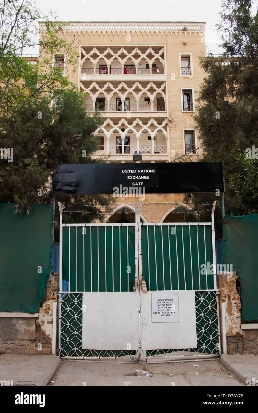 Ledra Palace hotel checkpoint tra turca e greca di Cipro; Nicosia Cipro Foto Stock