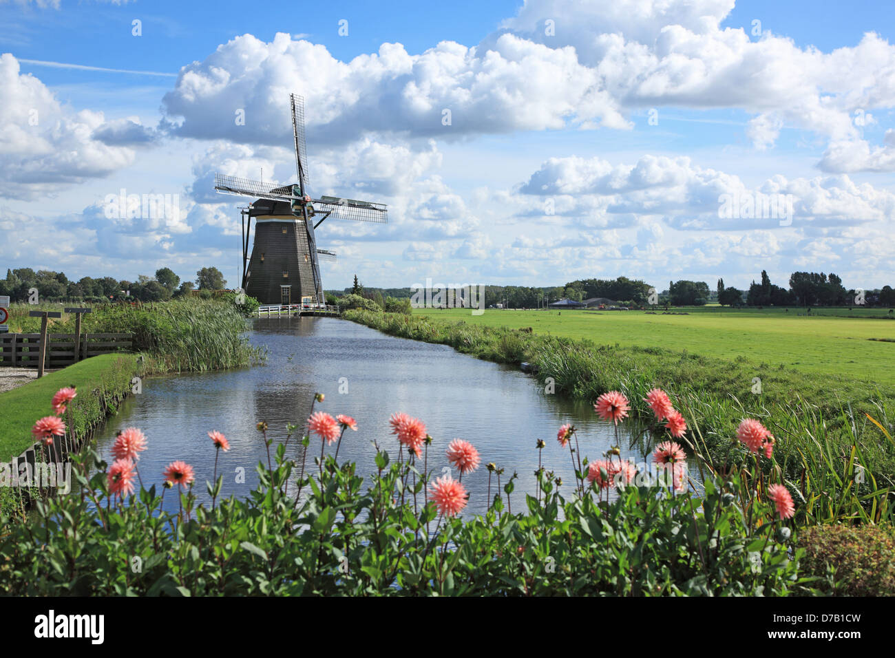 I Paesi Bassi, il mulino a vento a Leidschendam Foto Stock