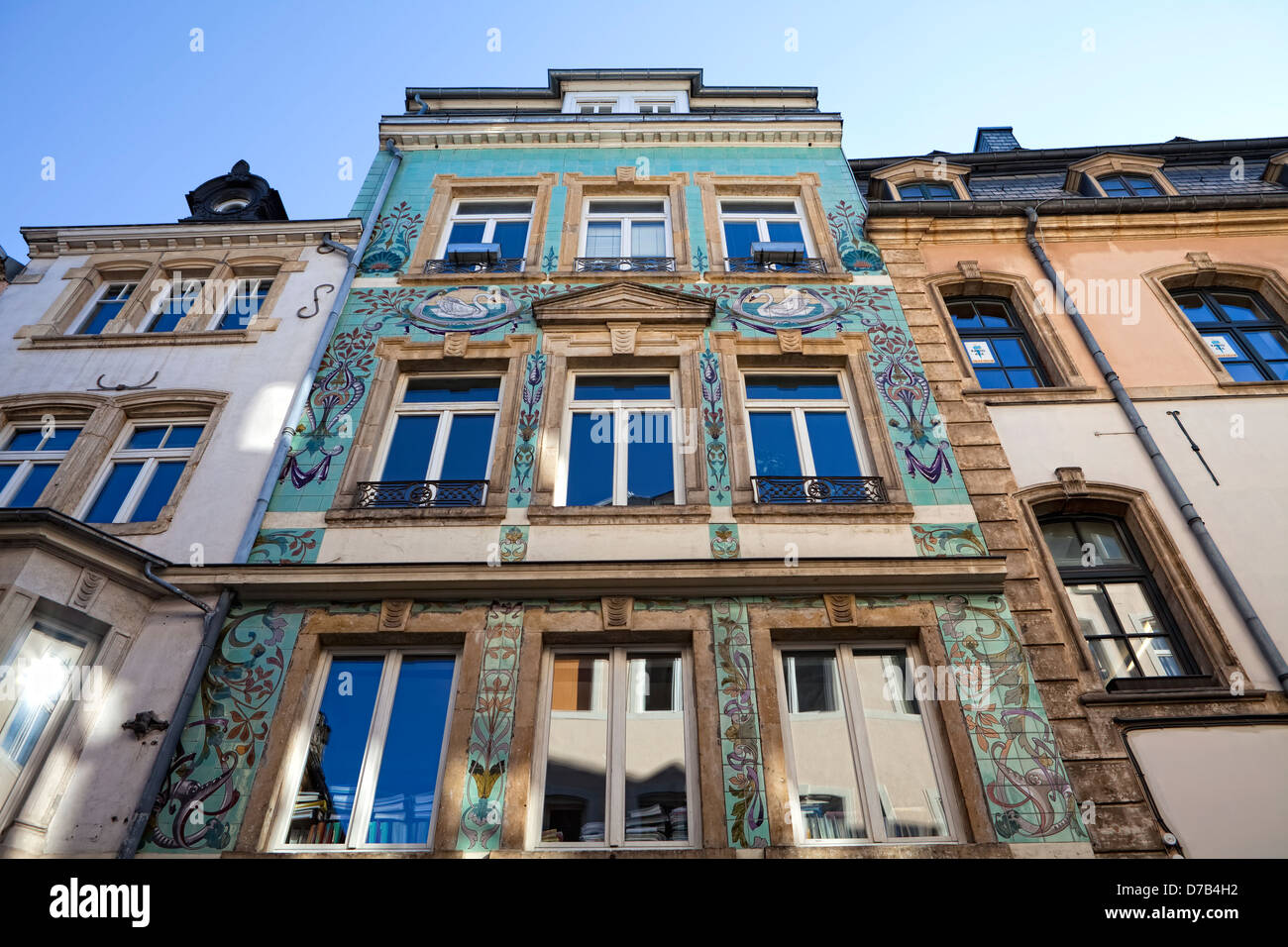 Restaurata facciata in art nouveau,, città di Lussemburgo, Europa Foto Stock