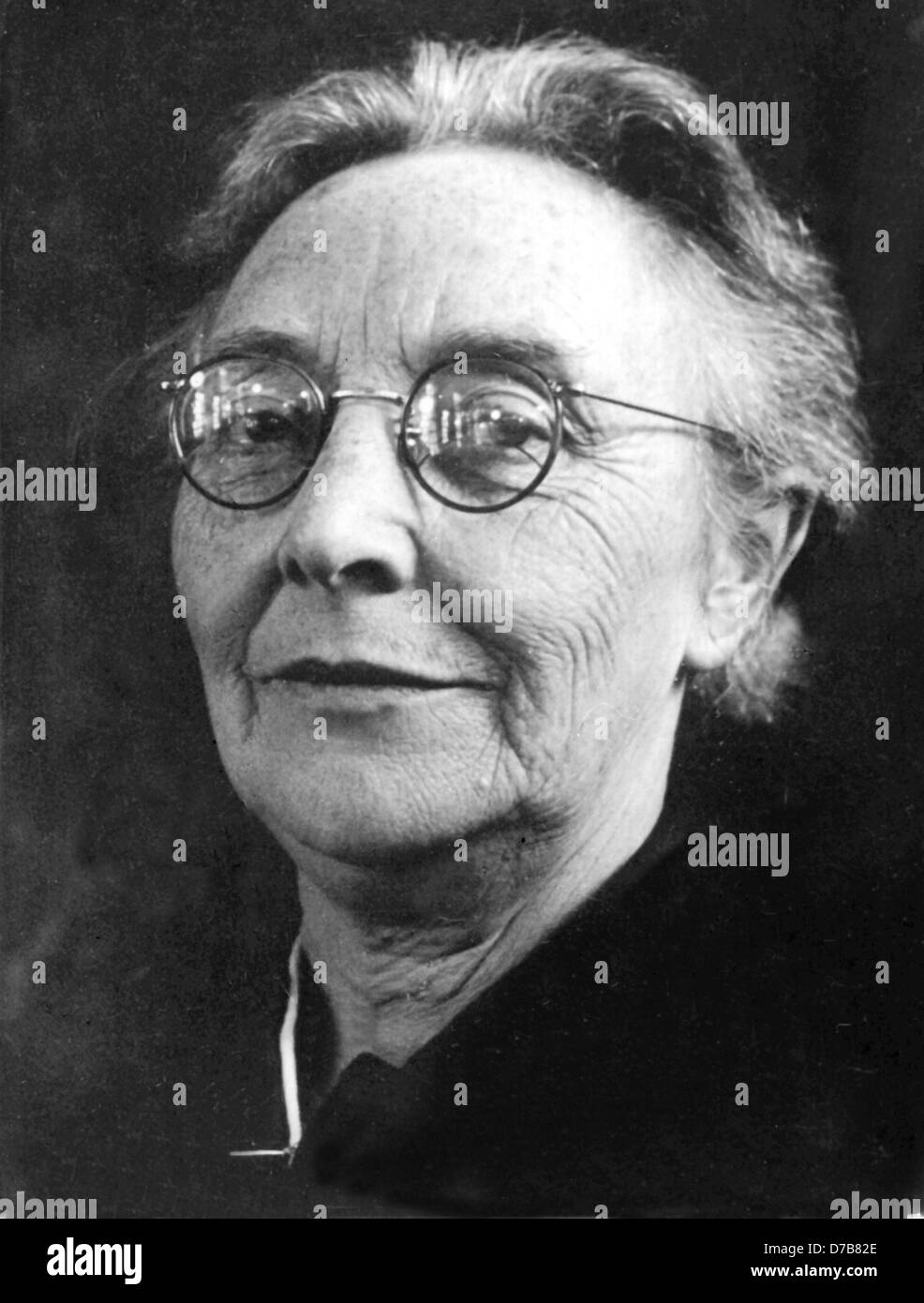 SPD uomo politico e sindaco di Berlino (1948-1949) Louise Schröder contemporanea in un'immagine. Nacque il 2 di Aprile di 1887 in Altona e morì il 4 giugno nel 1957 a Berlino. Foto Stock