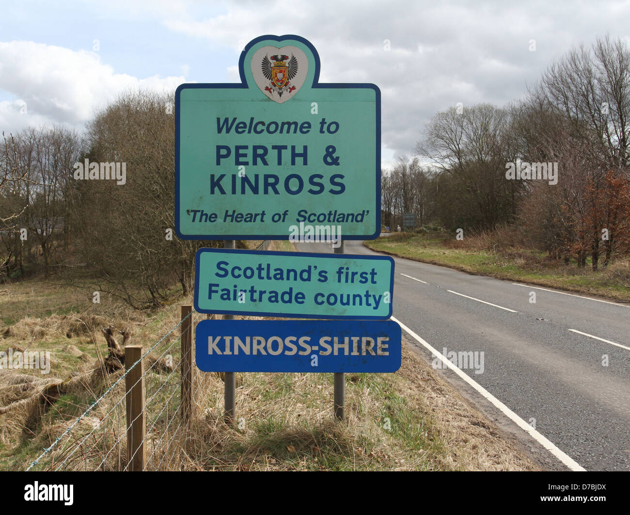 Benvenuto a Perth and Kinross segno Scozia Aprile 2013 Foto Stock