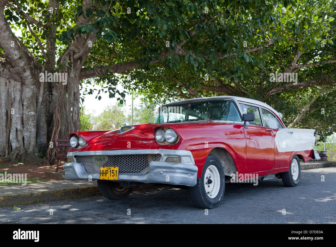 Vecchia auto d'epoca in Vinales Valley Foto Stock
