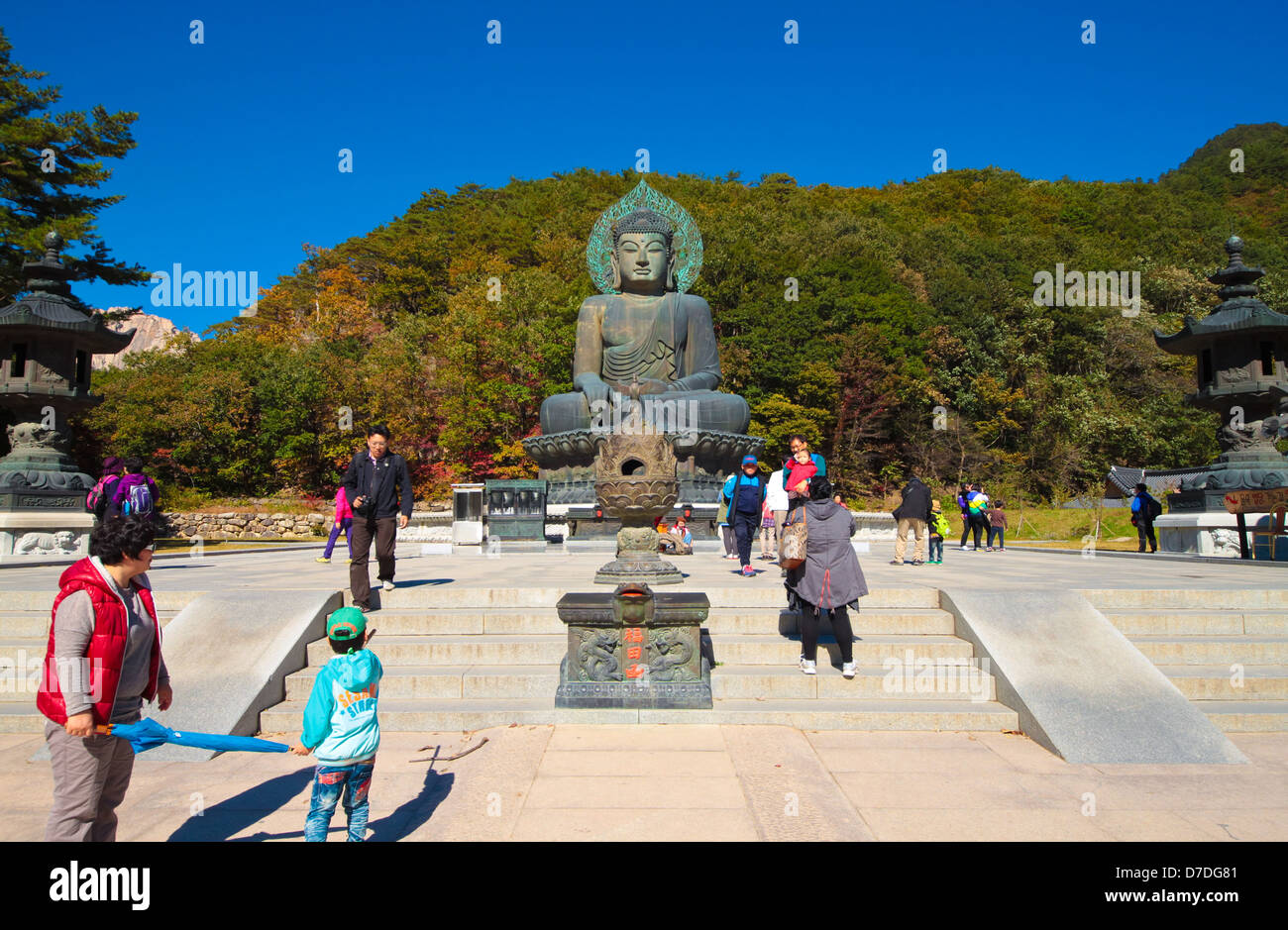 Statua di Buddha a Seoraksan Valley, Corea del Sud. Foto Stock