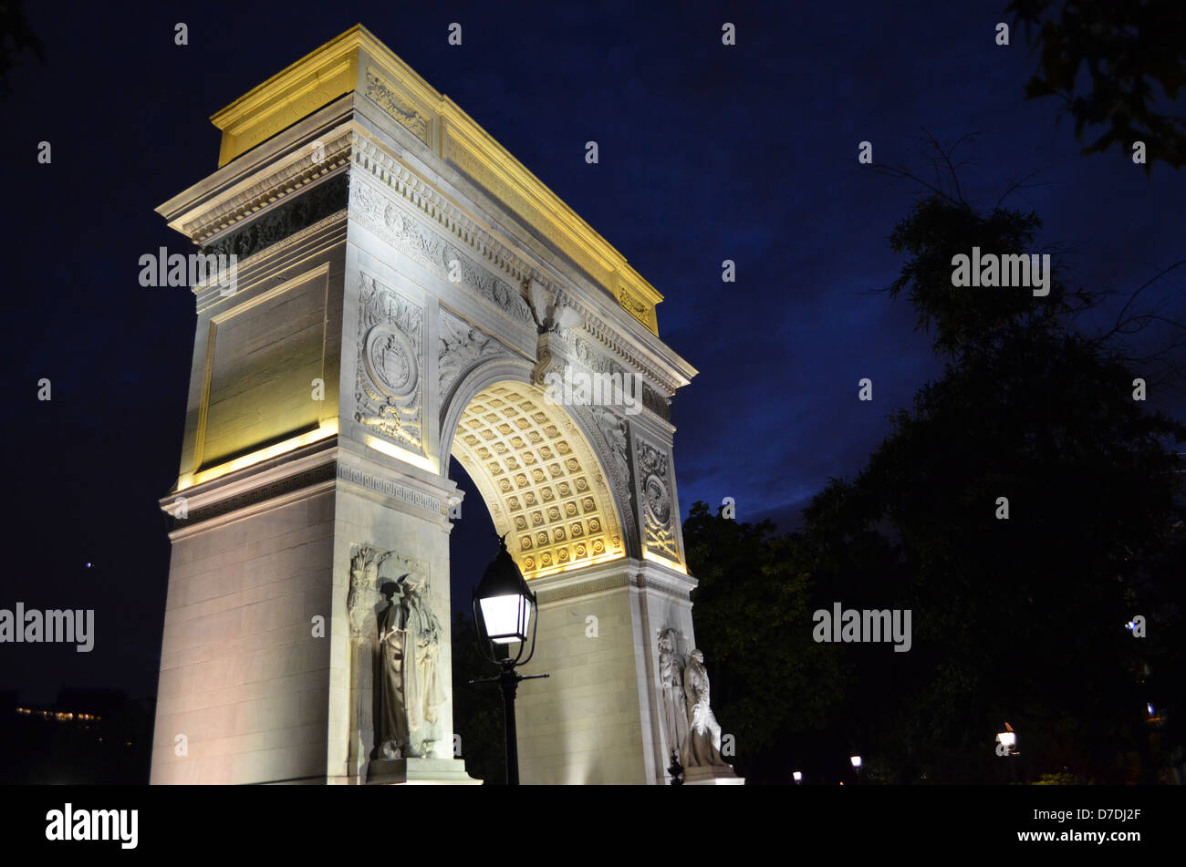 Il Monumento a Washington a Washington Square Park Foto Stock