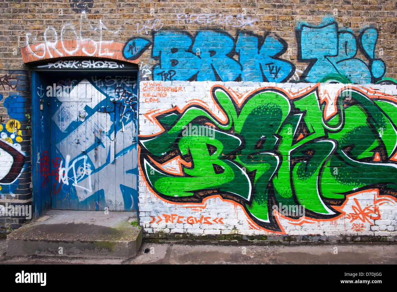 Graffiti sul muro, Hackney Wick, London, Regno Unito Foto Stock