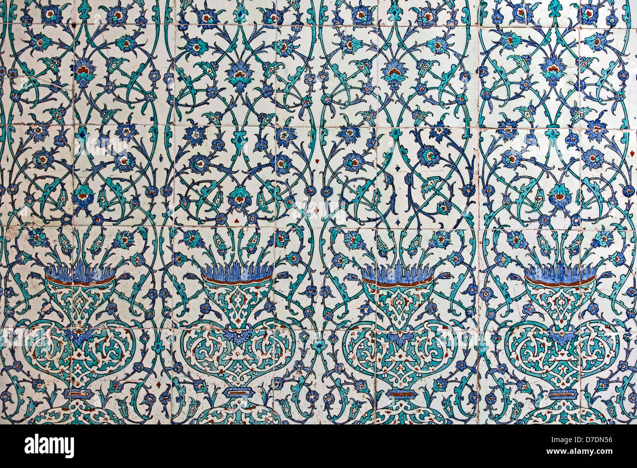 Parete piastrellata in harem di Palazzo Topkapi, Istanbul, Turchia Foto Stock