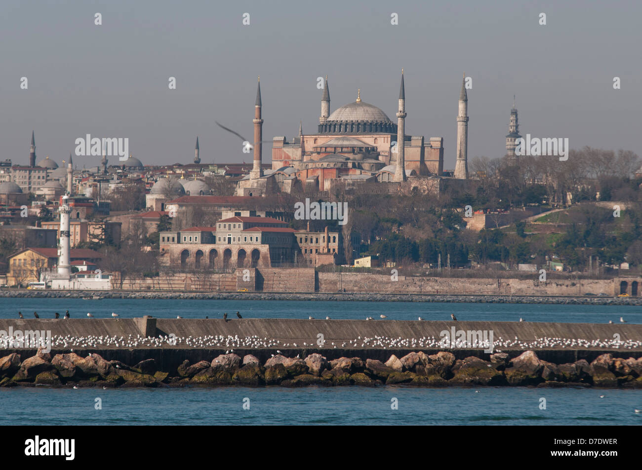 Hagia Sophia è un ex ortodossi basilica patriarcale, più tardi una moschea, e ora un museo ad Istanbul in Turchia Foto Stock