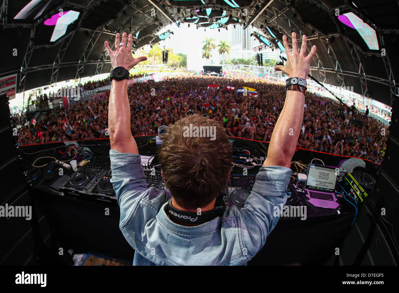 DJMag top-20 DJ: Dash Berlin Foto Stock