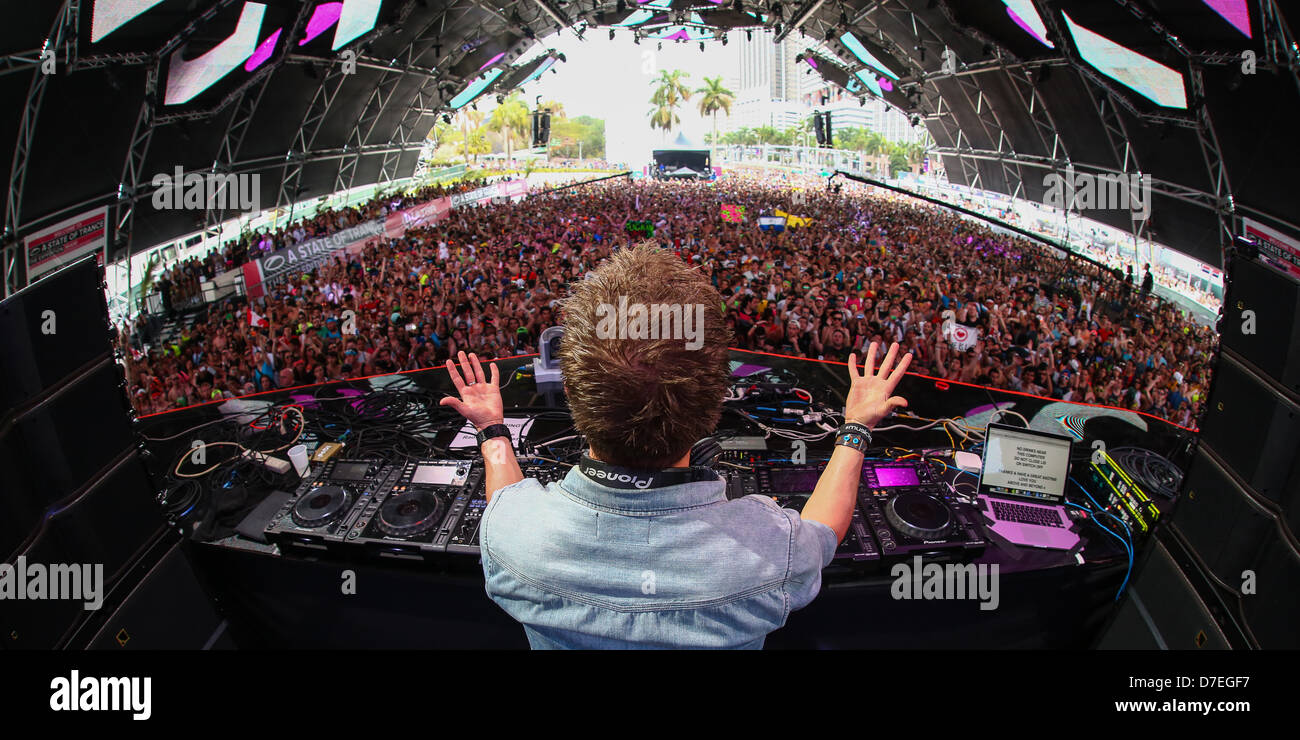 DJMag top-20 DJ: Dash Berlin Foto Stock