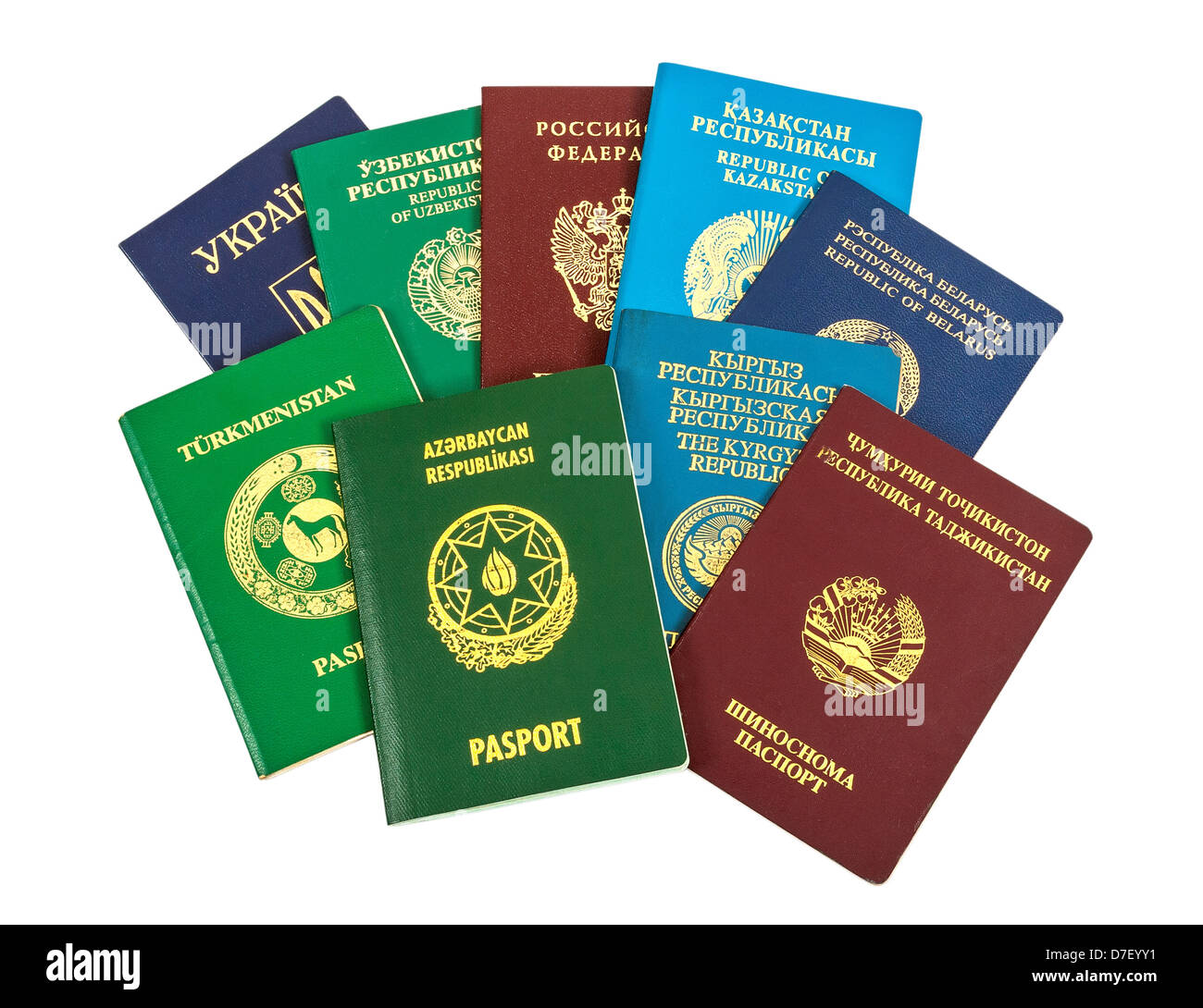 Diversi i passaporti stranieri isolati su sfondo bianco Foto Stock