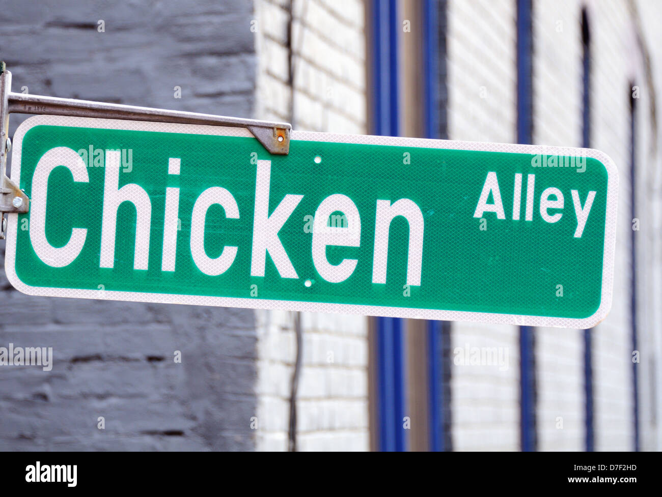 Strada della lettura del segno 'pollo Alley' Foto Stock