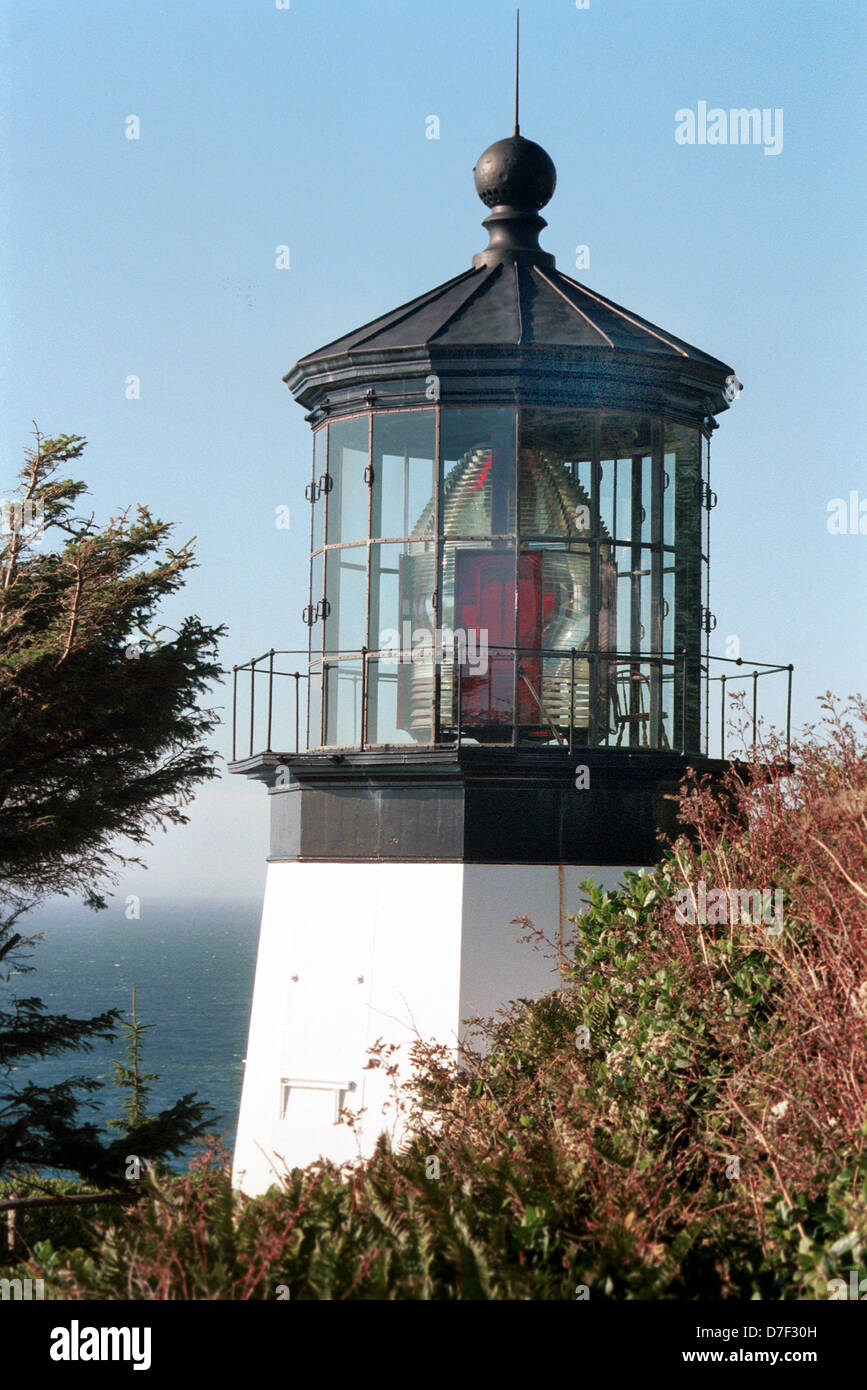 Cape Meares Costa della Luce del capo Meares Tillamook Bay Oregon, Cape Meares luminosa integrata 1890 con lente di Fresnel, faro, Foto Stock