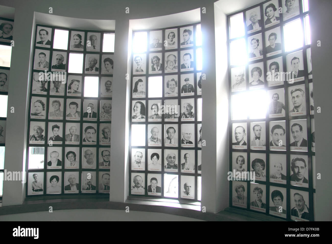 Lavoratori ebraica di Oskar Schindler fabbrica di smalto a ul. Lipowa 4 a Cracovia, Polonia Foto Stock