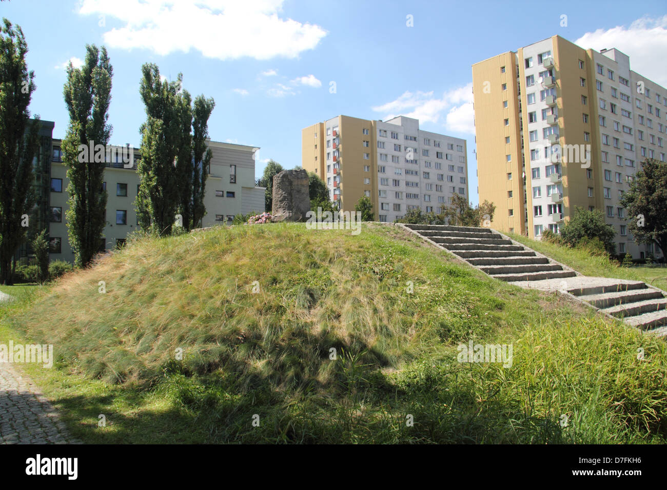 Memoriale dove Mila 18 edificio esisteva nel Ghetto di Varsavia, Polonia Foto Stock