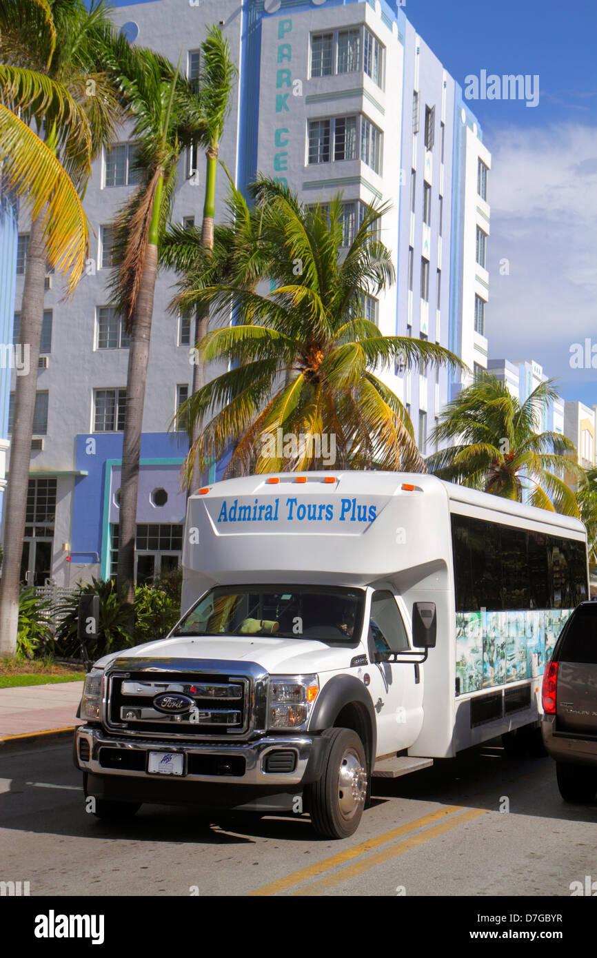 Miami Beach Florida, Ocean Drive, tour, autobus, pullman, mini, van, palme, FL120929028 Foto Stock