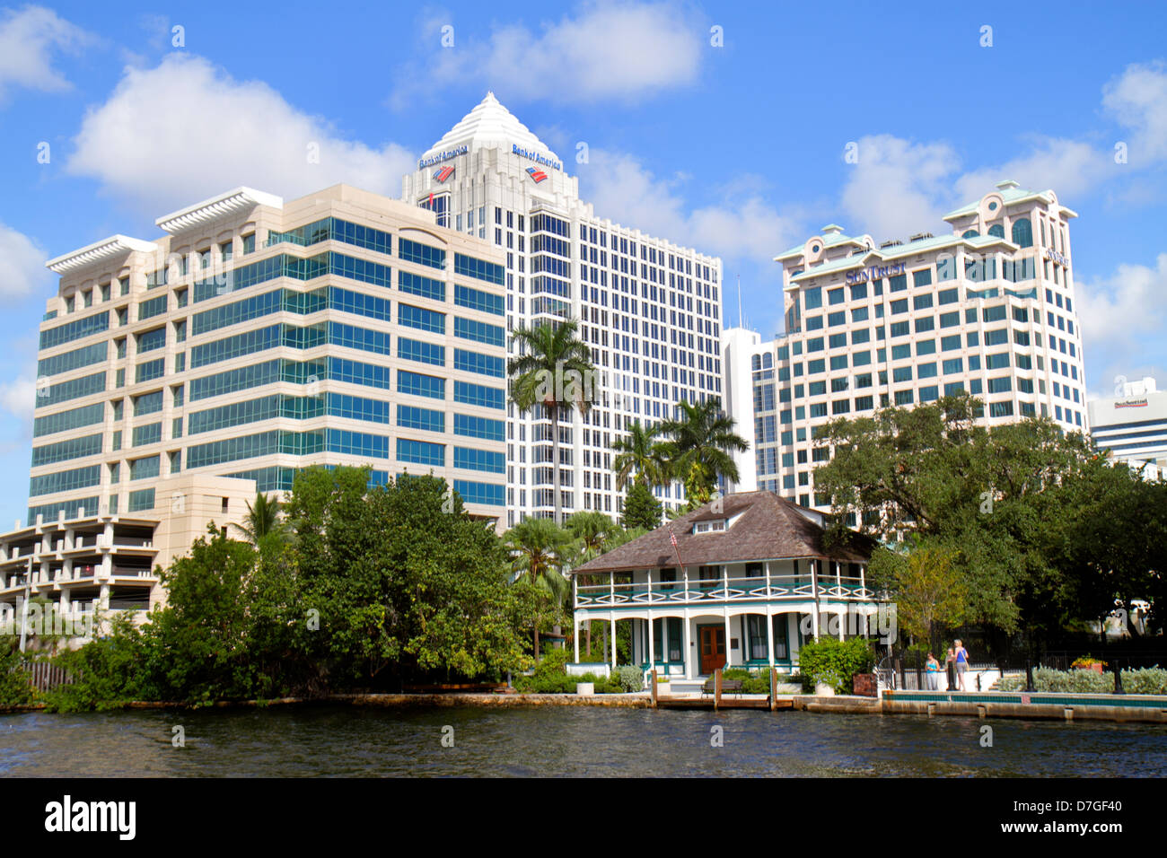 Ft. Fort Lauderdale Florida, New River, Stranahan House, casa storica dei pionieri, skyline della città, ufficio, grattacieli alti grattacieli costruire edifici bu Foto Stock