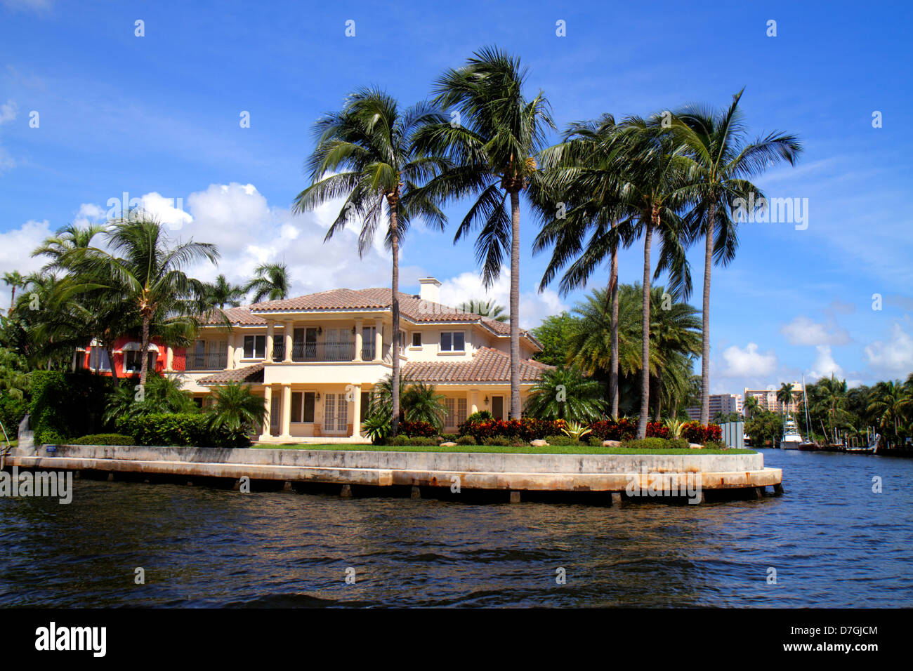 Florida ft. Fort Lauderdale, Intracoastal New River Water Sound, casa, casa case case casa case residenza, residenza, palazzo, palme, visitatori tra Foto Stock