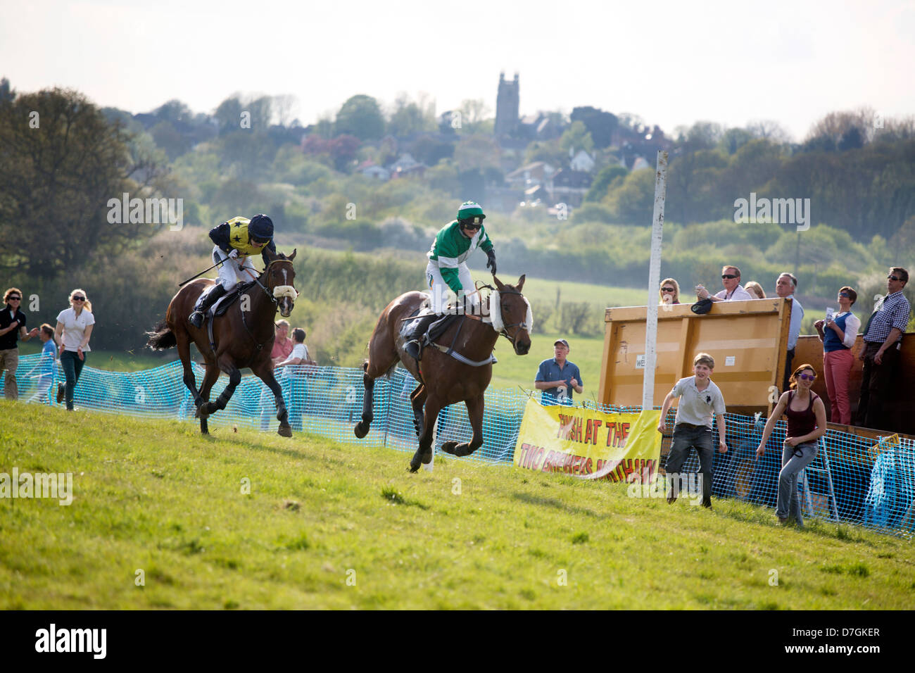 Northaw punto a punto corso Horse Racing Bank Holiday lunedì 6 maggio 2013. Foto Stock