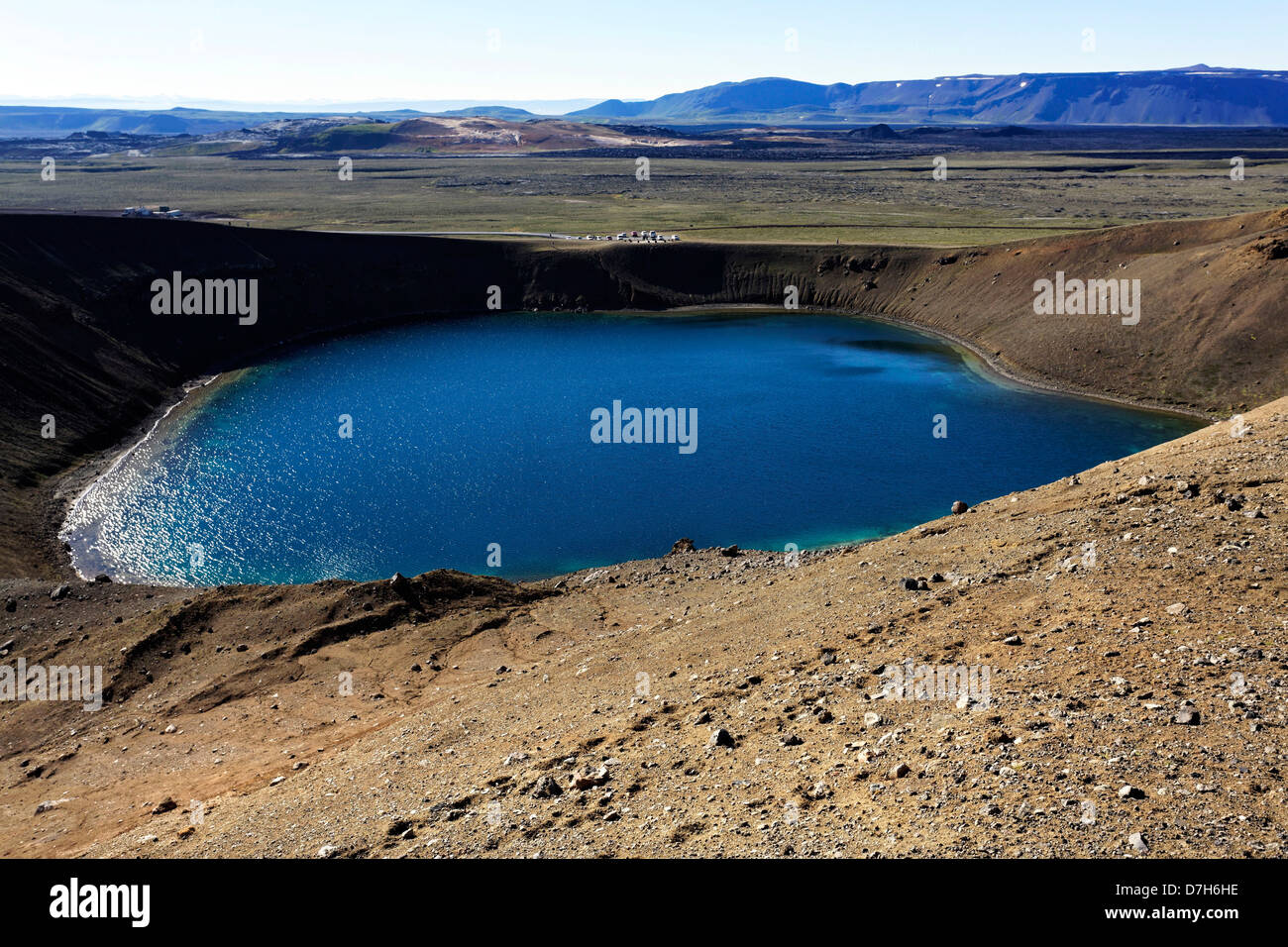 Il cratere Krafla riempito con acqua, Myvatn Islanda Foto Stock