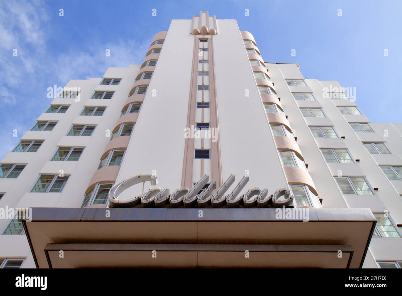 Miami Beach Florida,39th Street,Cadillac,hotel,Courtyard,Miami Beach,Oceanfront,Art Deco,architettura fronte,cartello al neon,ingresso,FL121130034 Foto Stock