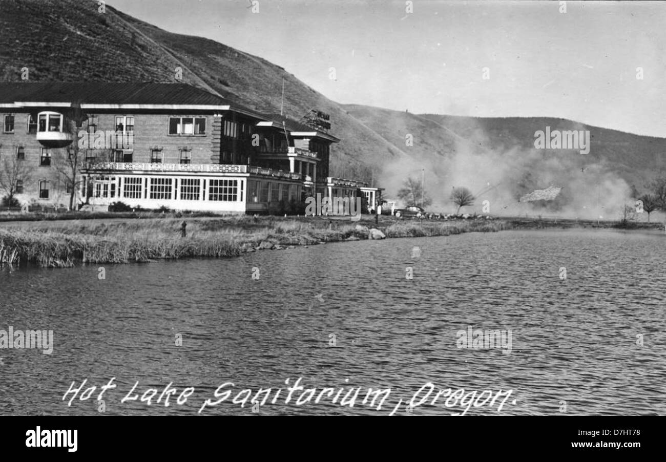 L'Hot Lake Sanitarium di la grande, Oregon, intorno al 1940, era un importante centro di cura. Conosciuta per le sue acque curative, servì come destinazione popolare all'inizio del XX secolo. Foto Stock
