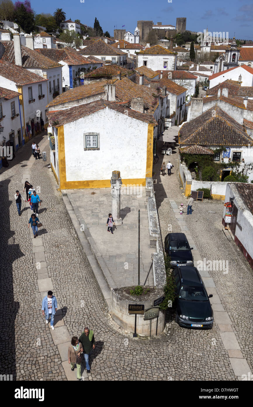 In ciottoli protetta e strade medievali di Óbidos Foto Stock