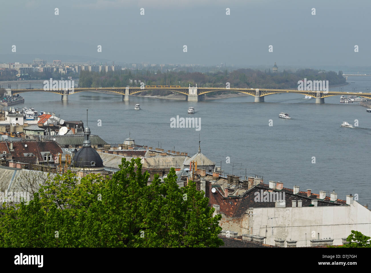 Margaret ponte che attraversa il fiume Danubio all'Isola di Margaret, Foto Stock
