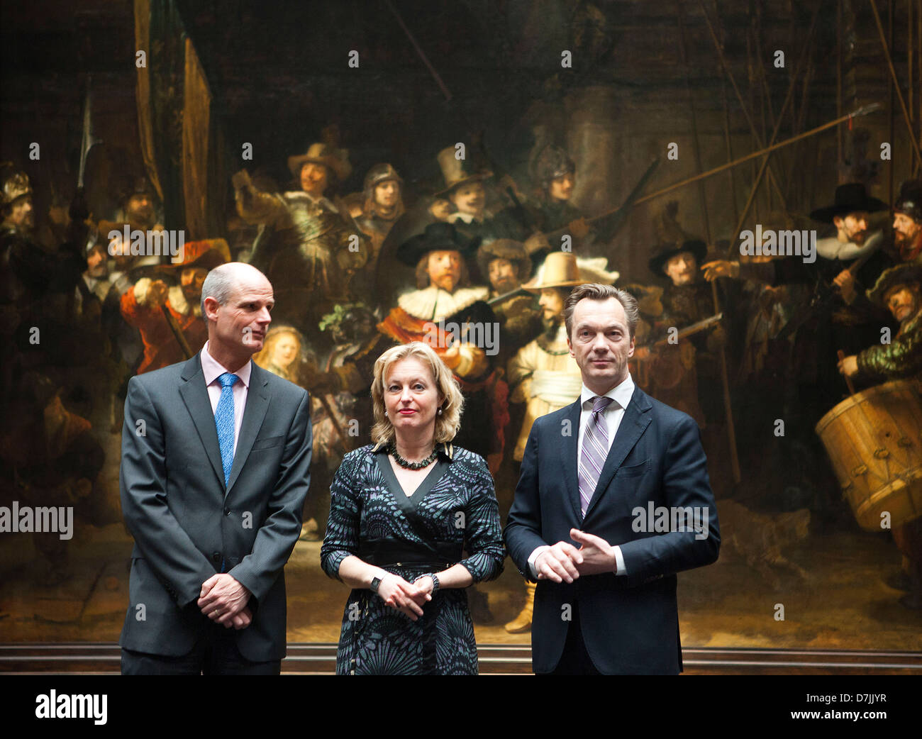 Ministro olandese dell'istruzione, della cultura e delle scienze: Jet Bussemaker (centrale), Stef Blok, ministro delle aree urbane e govenrment (sinistra) e Foto Stock