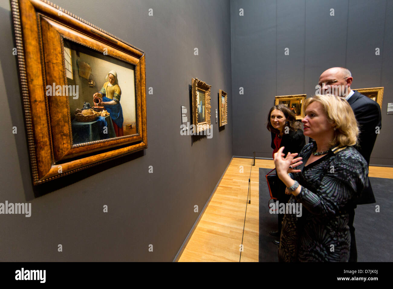 Ministro olandese dell'istruzione, della cultura e delle scienze: Jet Bussemaker in apertura del Rijksmuseum di Amsterdam Foto Stock