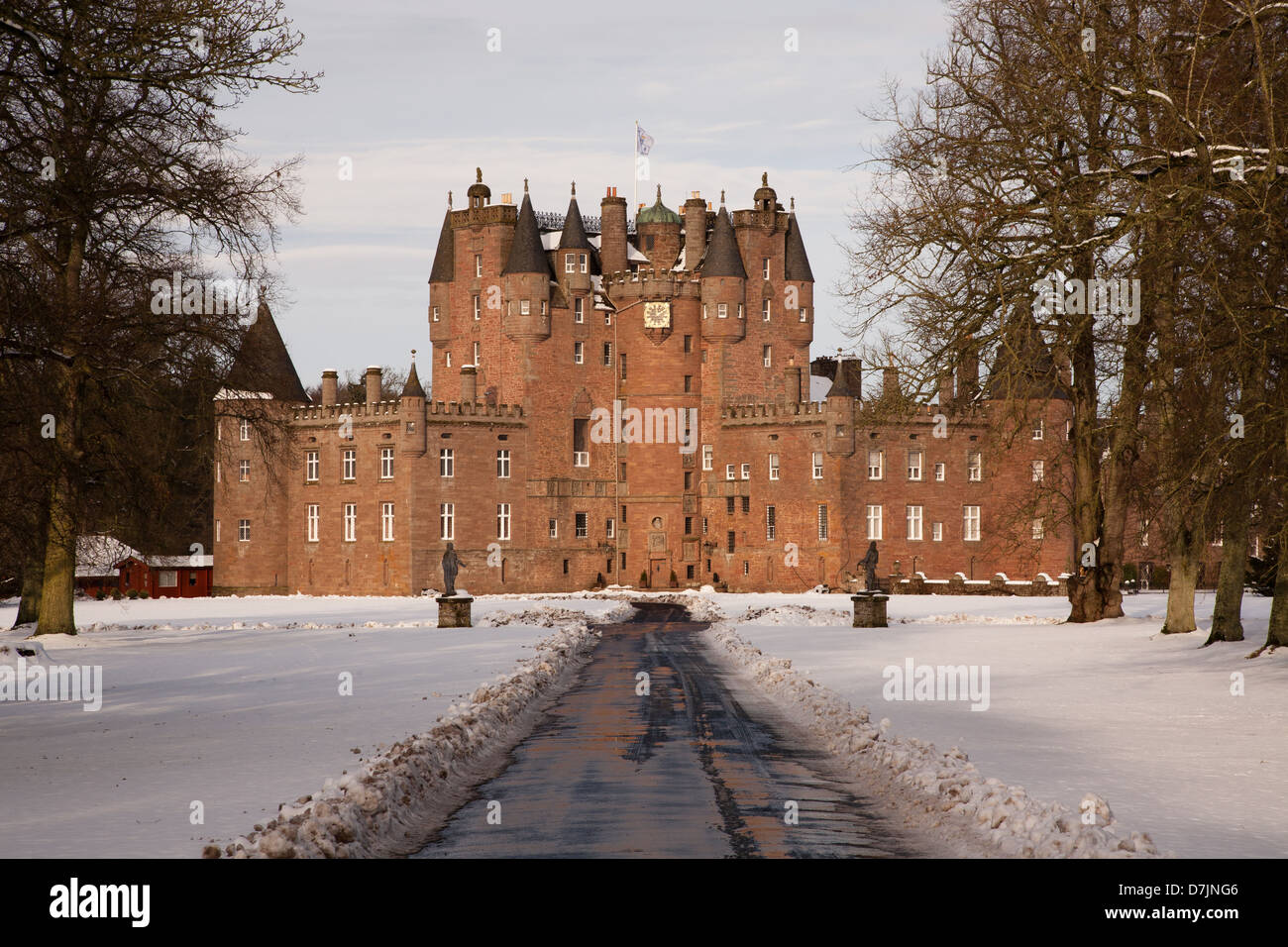 Glamis Castle, Angus con la neve Foto Stock