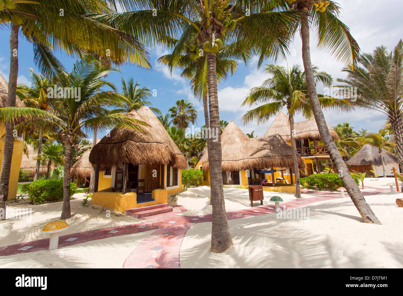 Mahekal Beach Resort, stile cabana alloggio sulla spiaggia di Playa del Carmen, Messico Foto Stock