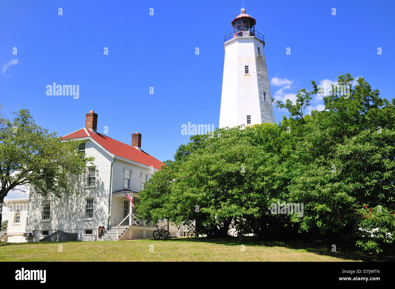 Sandy Hook (New Jersey) faro e custodi della casa Foto Stock Sandy Hook (New Jersey) faro e custodi della casa Foto Stock