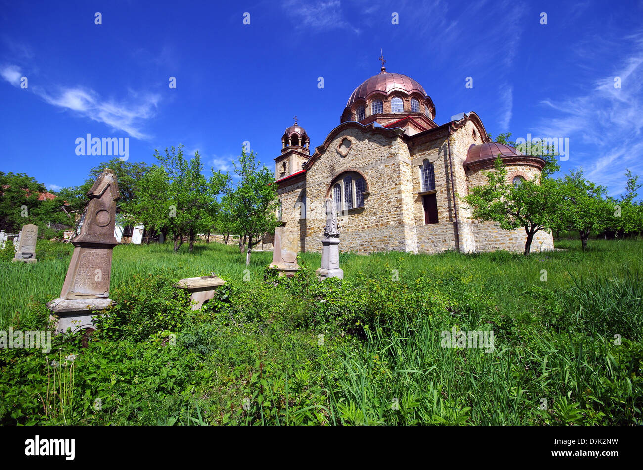 Chiesa ortodossa con il blu del cielo. Foto Stock