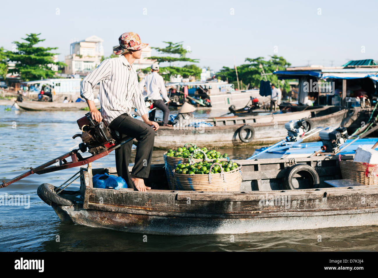 Can Tho, Vietnam - mercato galleggiante a Can Tho nel Delta del Mekong - cesti di tigli Foto Stock