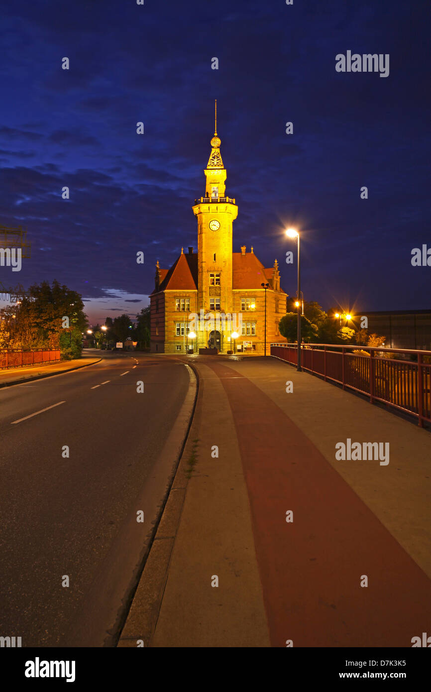 In Germania, in Renania settentrionale-Vestfalia, Dortmund, vista del porto di office Foto Stock