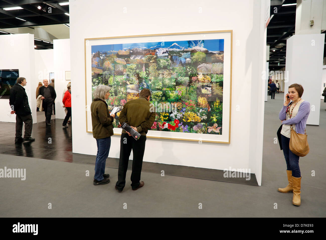 Colonia, Germania, i visitatori prima che l'immagine foresta pluviale brasiliana a Art Cologne Foto Stock
