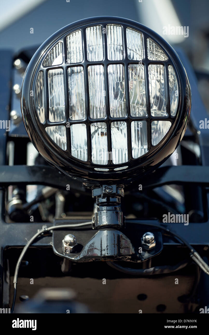 Monster bike luci di testa closeup Foto Stock