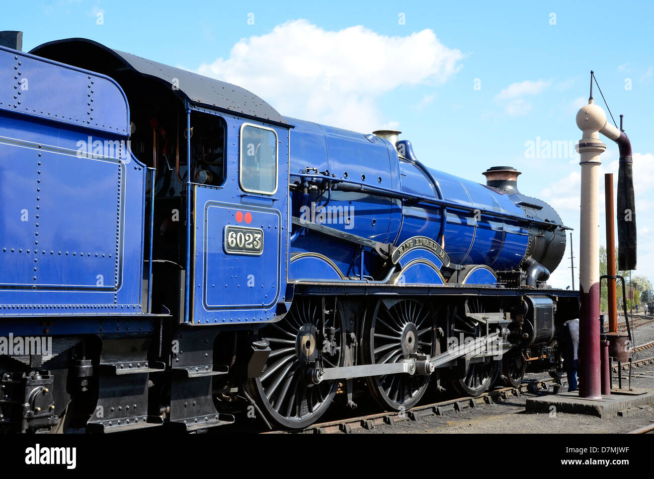 GWR re motore classe n. 6023 re Edoardo II nella sua home depot, Didcot Railway Centre. Foto Stock