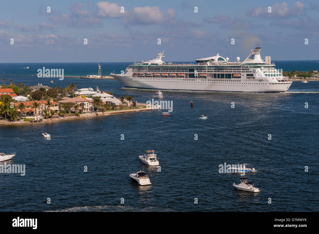 Fort Lauderdale, Port Everglades, Florida, Stati Uniti d'America, la grandezza dei mari, Royal Caribbean, nave da crociera Foto Stock