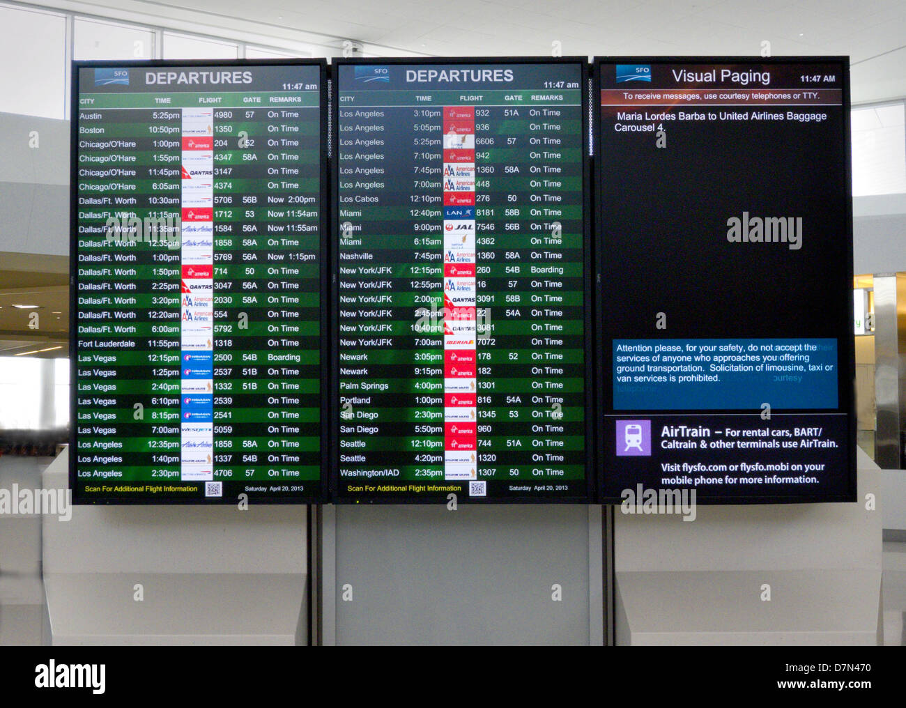 Un cartello per le partenze dall'aeroporto Foto Stock