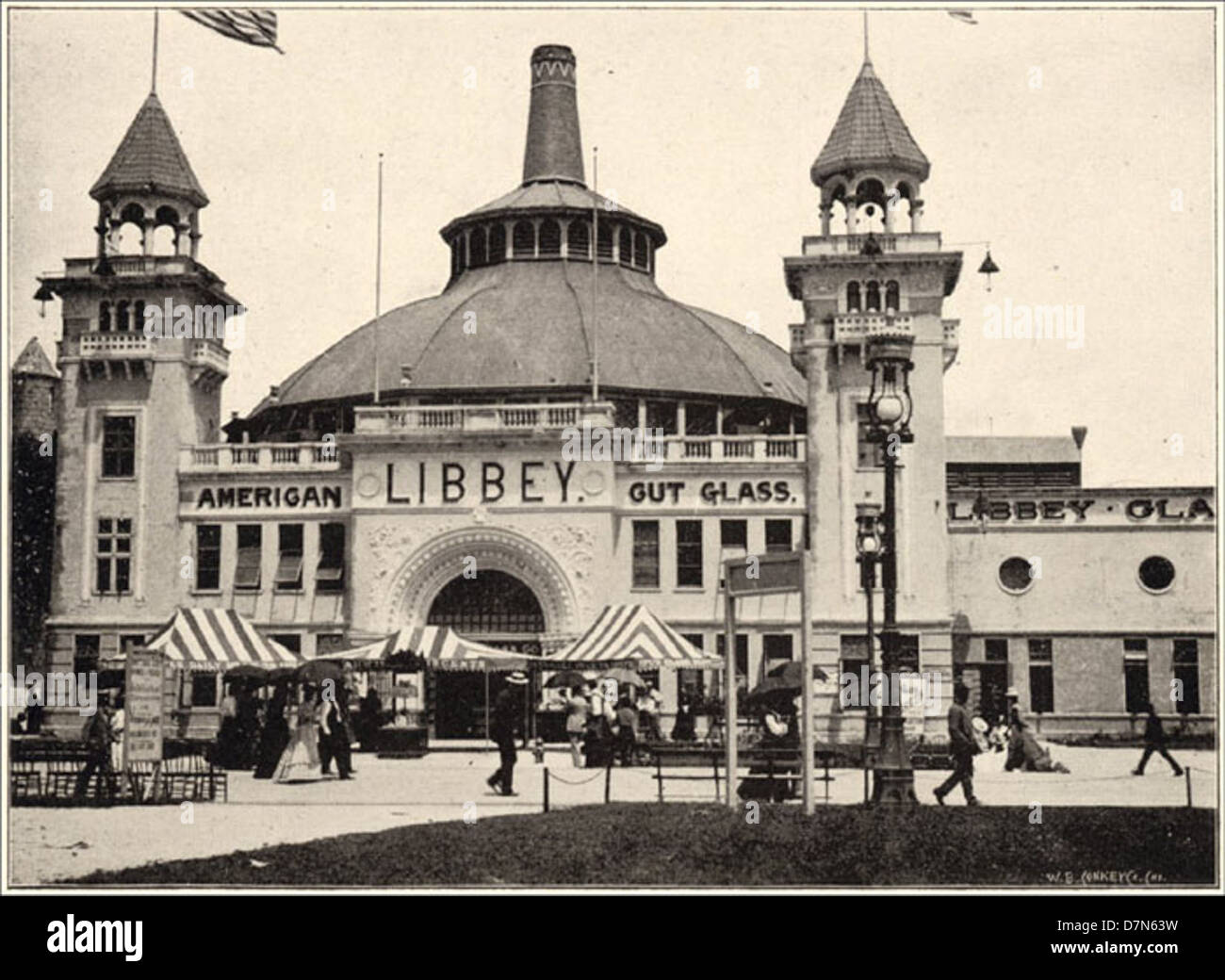 Il Libbey Cut Glass Works Building, presentato alla Chicago World's Columbian Exposition del 1893, mette in evidenza l'artigianato e l'innovazione della lavorazione del vetro americano durante la fiera. Foto Stock