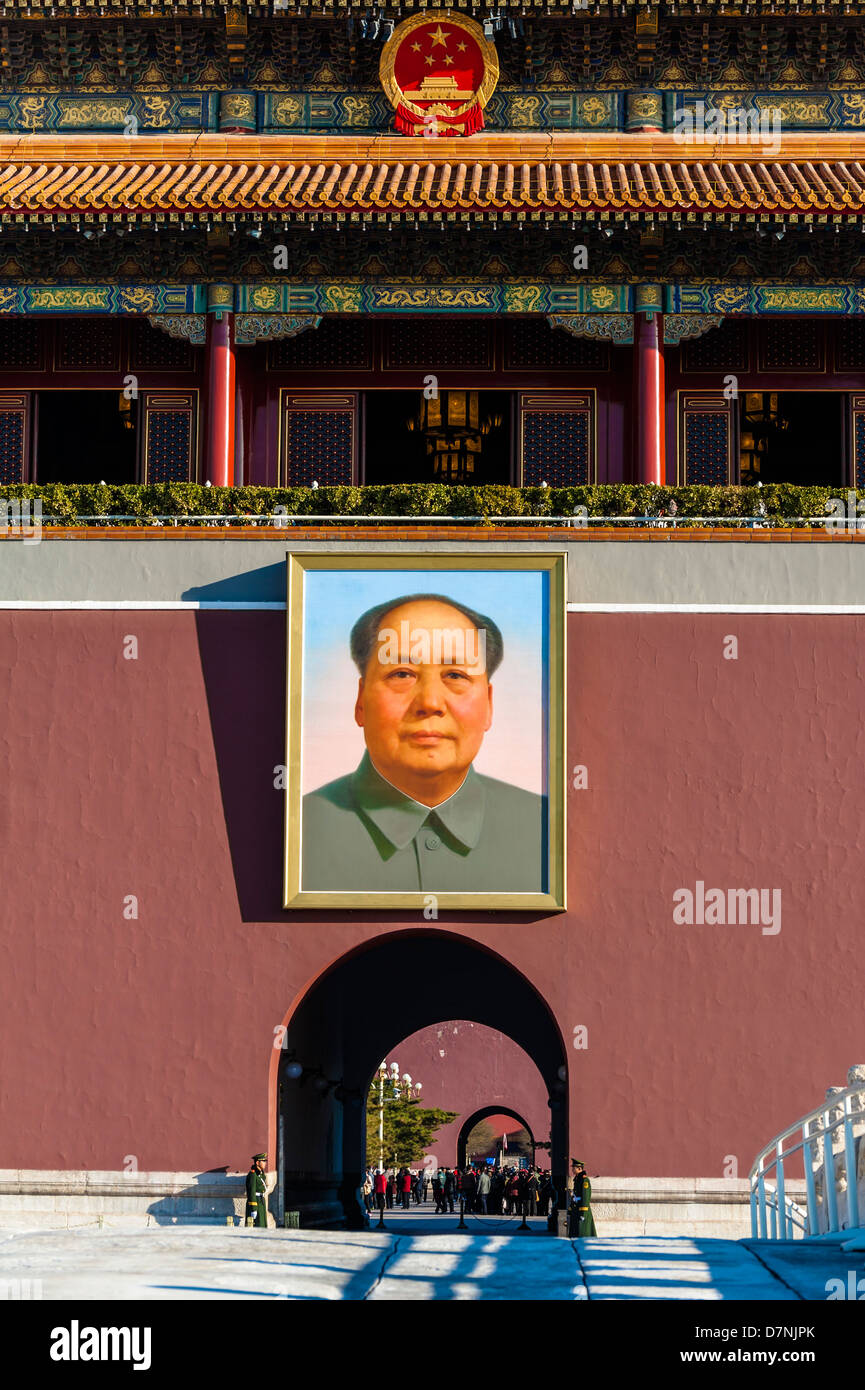 Torre di Tiananmen con Mao Zedong's immagine su di esso Foto Stock