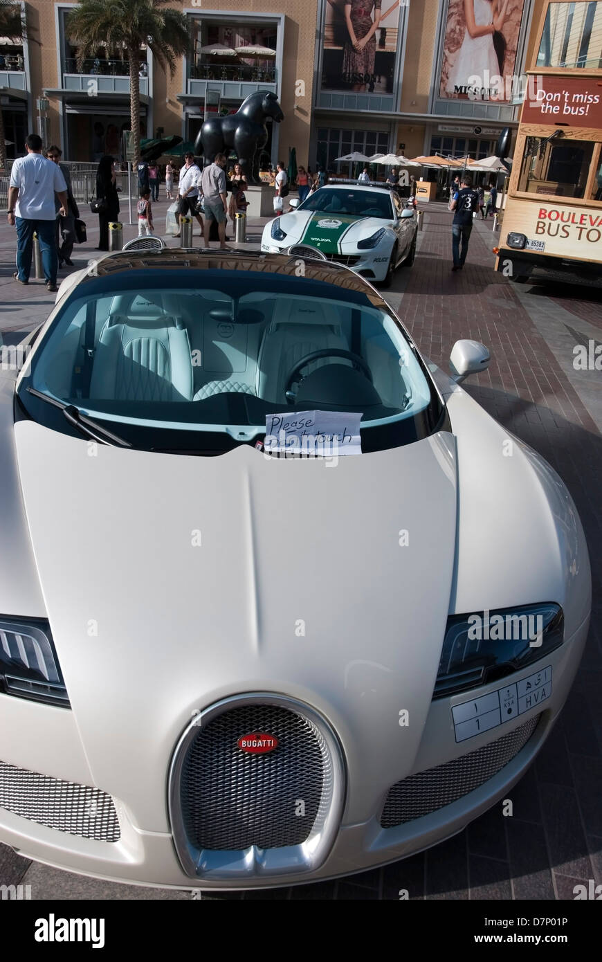 Pearlescent White Bugatti Veyron EB Sportscar Foto Stock
